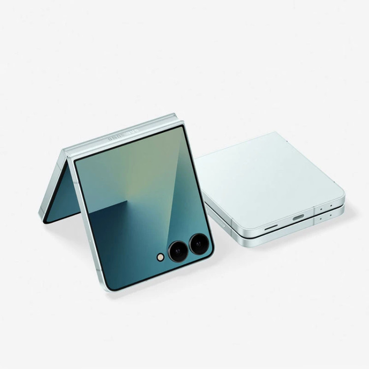 گوشی سامسونگ Z Flip 7 5G | حافظه 512 رم 12 گیگابایت