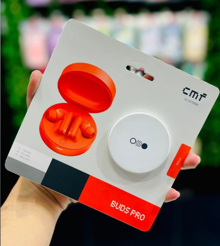 ایرپاد بلوتوثی ناتینگ مدل CMF Buds Pro